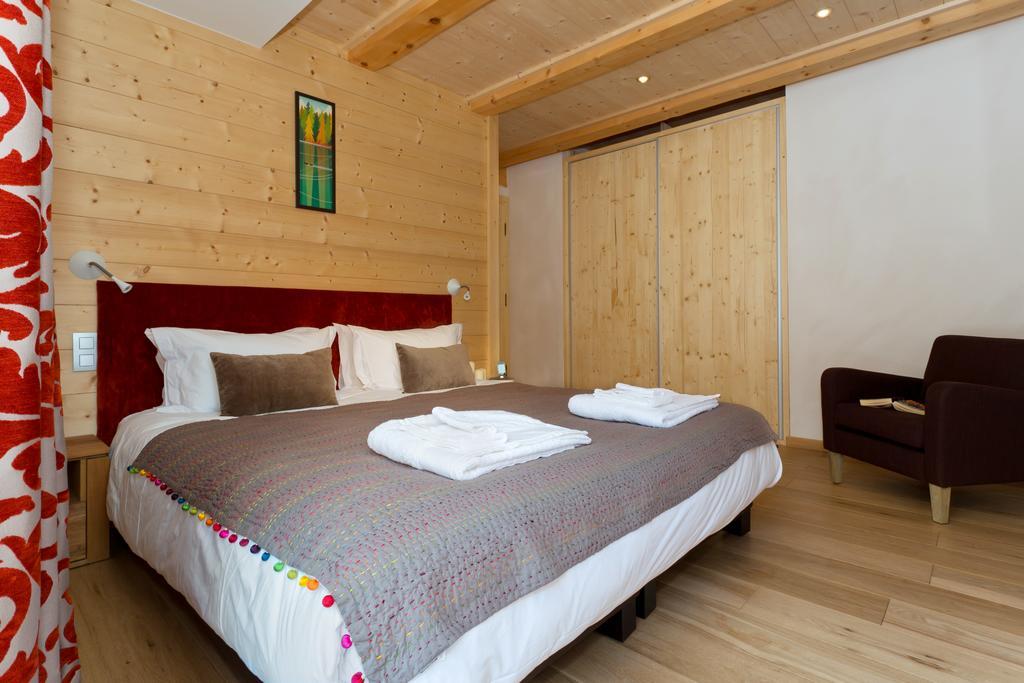 Chalet Isabelle Mountain Lodge 5 Star 5 Bedroom En Suite Sauna Jacuzzi Chamonix Zimmer foto