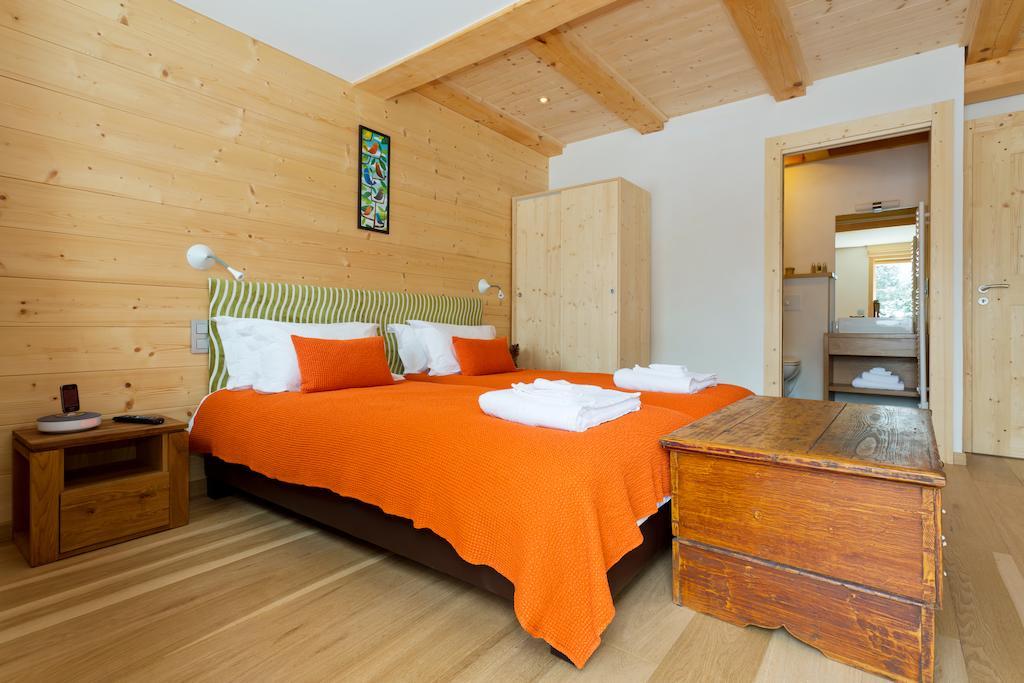 Chalet Isabelle Mountain Lodge 5 Star 5 Bedroom En Suite Sauna Jacuzzi Chamonix Exterior foto